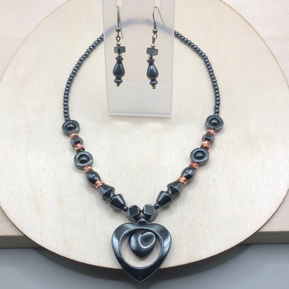Hematite stone jewelry set heart necklace and earrings romantic open heart.